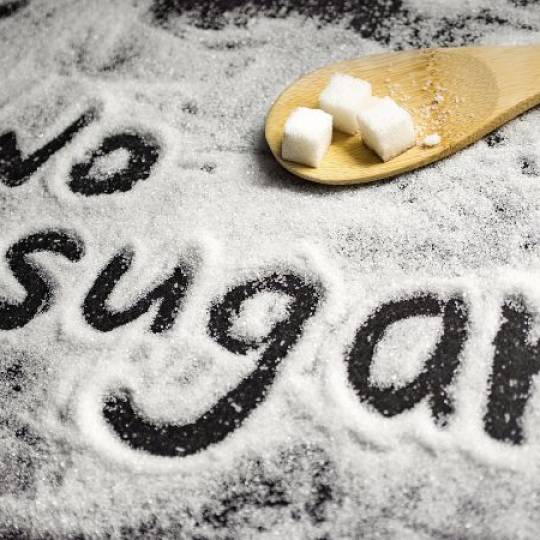Sposoby na wycięcie cukru z diety: 6 solidnych porad dla lepszego stylu życia